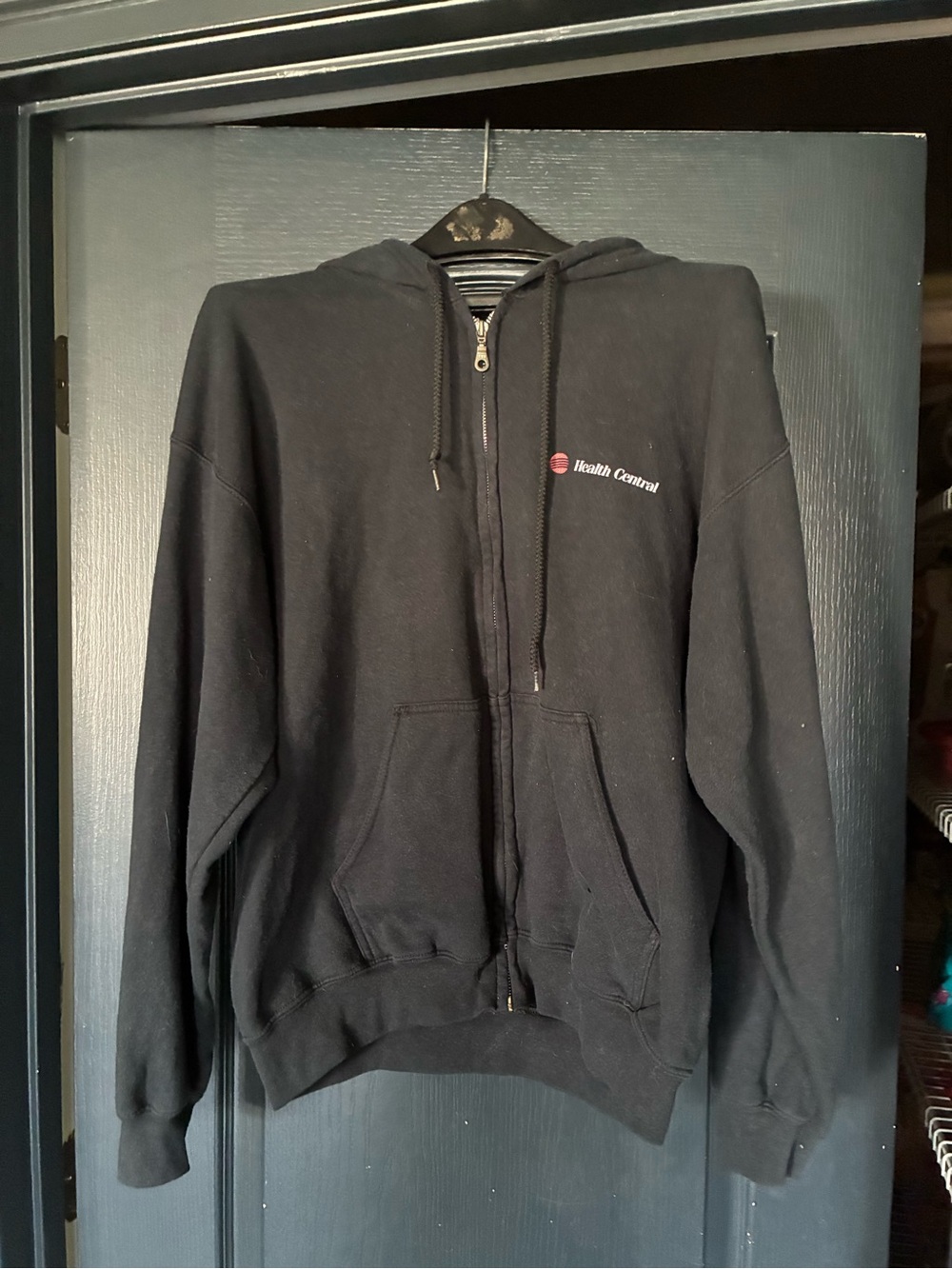 Gildan Black Zip-Up Hoodie Sweater with Subtle Logo
